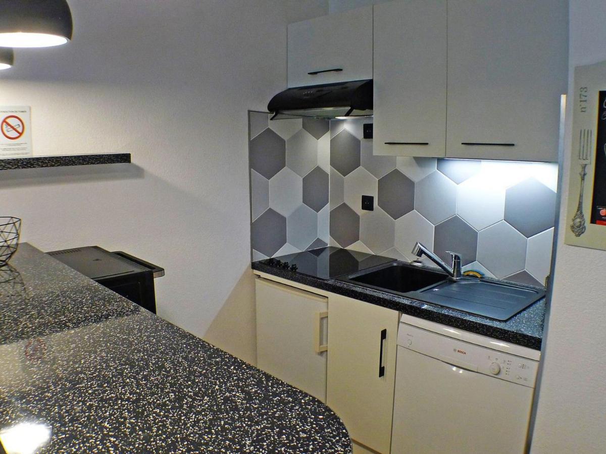 Appartement Confortable Avec Piscines, Terrasse Et Parking A Samoens - Fr-1-629-100 Kültér fotó